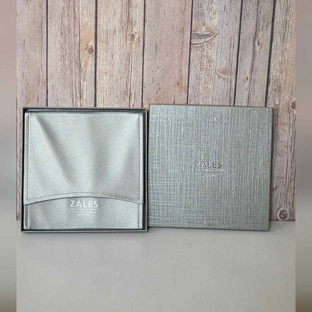 Zales Textured Silver Jewelry Box